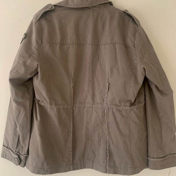 Vintage Women khakhi utility Jacket with adjustable string - Picture 6 of 10